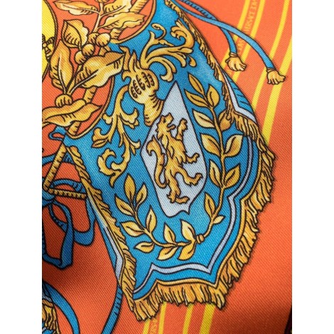 VERSACE Jeans chiaro a gamba larga con bottoni dorati