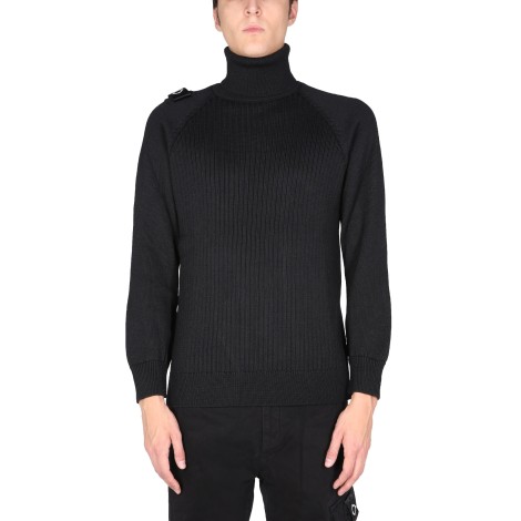 ma.strum turtleneck