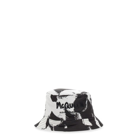alexander mcqueen bucket graffiti hat