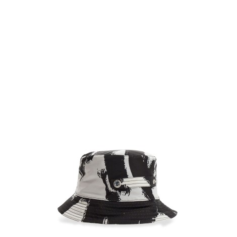 alexander mcqueen bucket graffiti hat