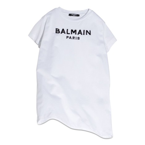 balmain abito con logo