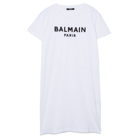 balmain abito con logo