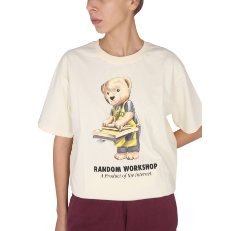 market t-shirt with logo