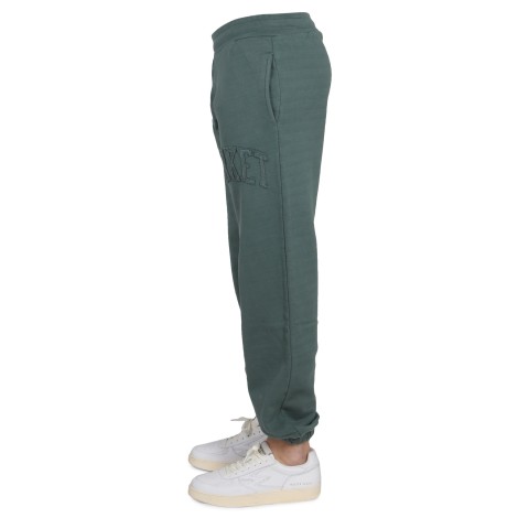 market pants with applied logo