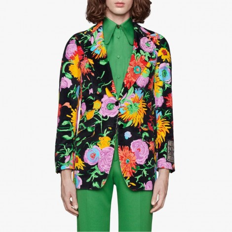 zipper on left side of jacket