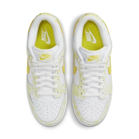 Nike Dunk Low Strike Yellow (W)