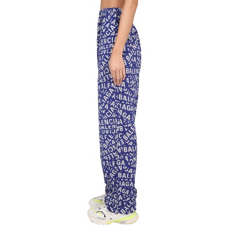 balenciaga pants with logo