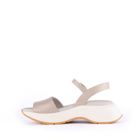 Sandalo in pelle argento con fascia