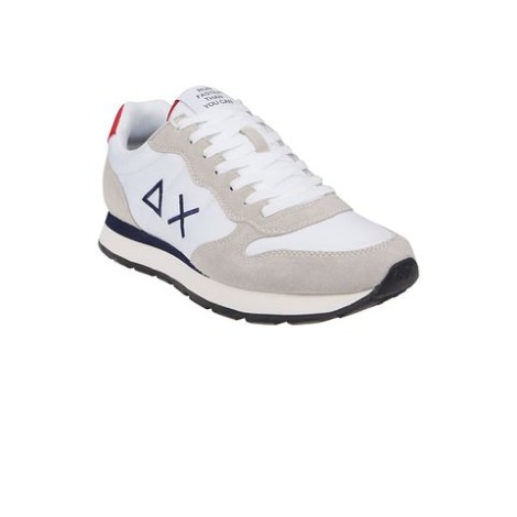 Sneakers di Sun68, da uomo, colore bianco. Modello stringato, realizzato in camoscio e nylon. Caratterizzato da logo laterale ricamato e suola in gomma. 