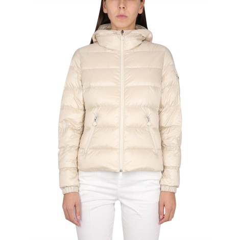 moncler gles down floor