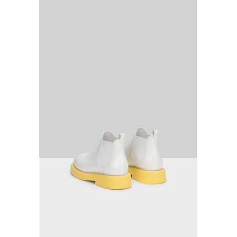 Marsèll Gommello White Beatles