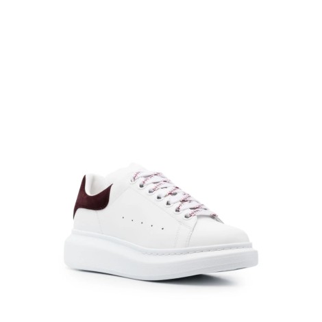 ALEXANDER MCQUEEN Sneakers Oversize in Bianco e Bordeaux Scuro