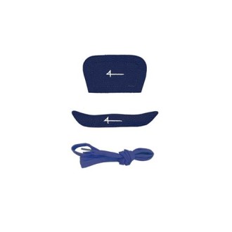 Kit patch per un paio di scarpe, di colore blu. Composto da linguetta, toppa retro e stringhe abbinate. 