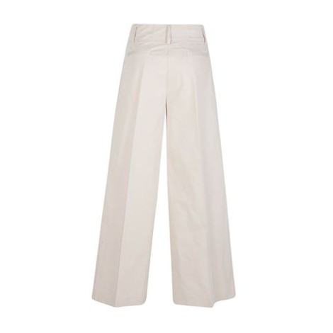 Pantalone ampio in raso tecnico a vita alta , tasche laterali e chiusura con zip e bottoni. 