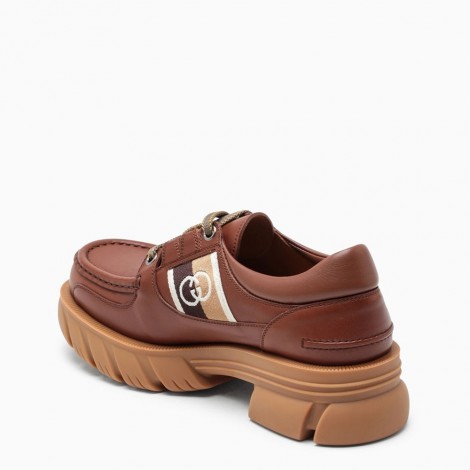 Lace-up Brown Derby