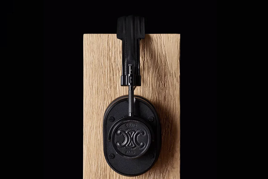 Cuffie over-ear Celine x Master & Dynamic in pelle nera