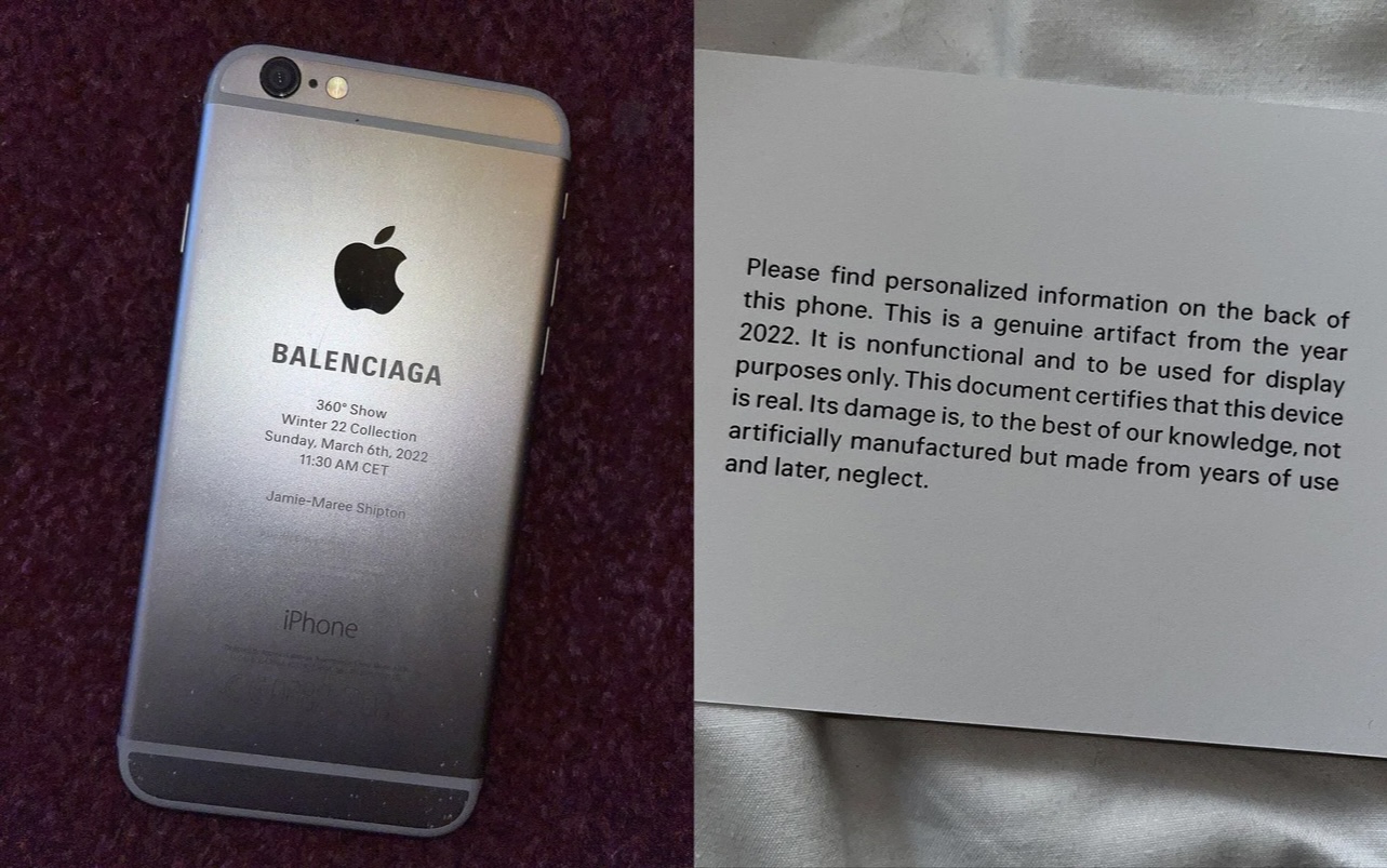 Invito Balenciaga FW22 a forma di smartphone dallo schermo rotto