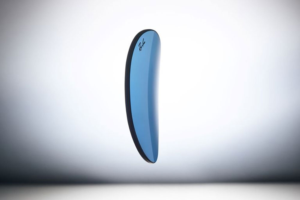 Close-up of the convex lens on Ray-Ban Reverse glasses