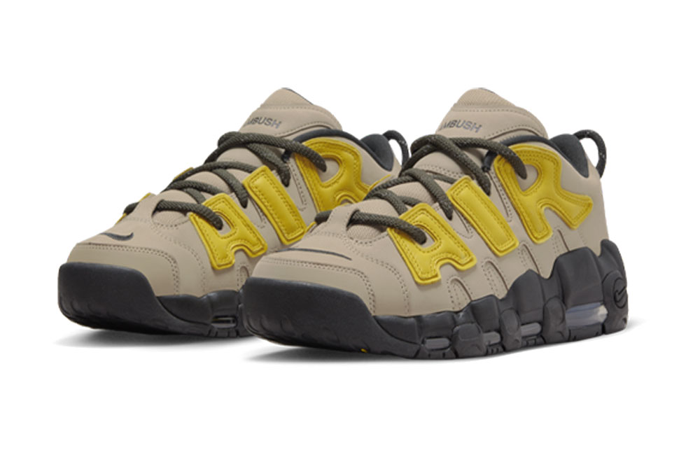 Air More Uptempo Low sneakers and silver Nike x AMBUSH soccer ball