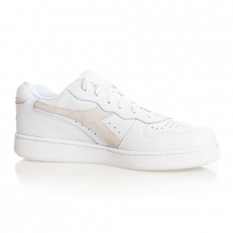 diadora shoes near me