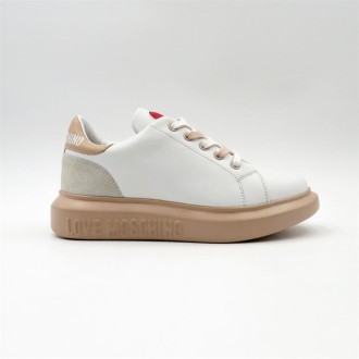 SNEAKERS LOVE MOSCHINO