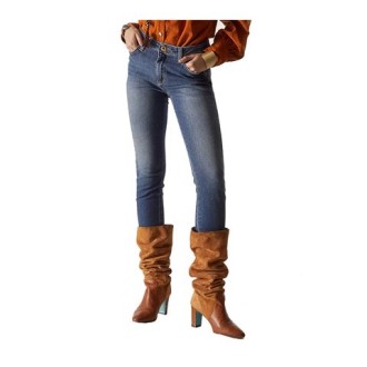 DOLLY JEANS