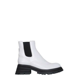 alexander mcqueen wander chelsea boots