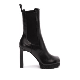 Off White Chelsea Boots