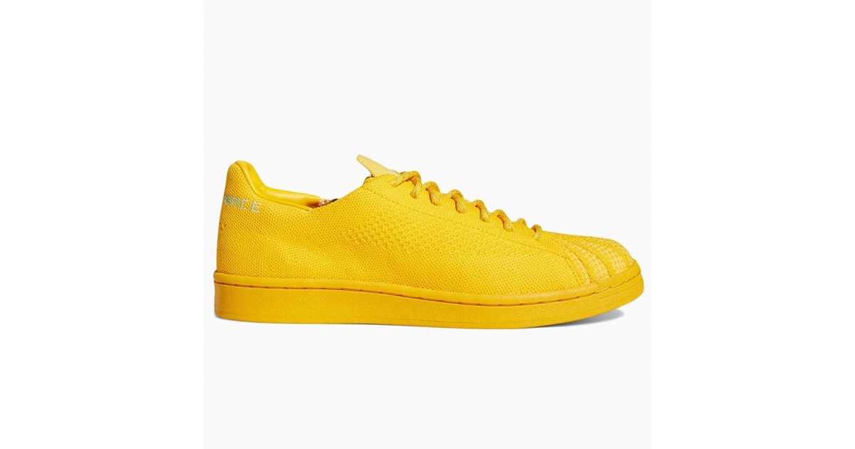 adidas yellow sneaker