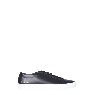 common projects low achilles sneaker