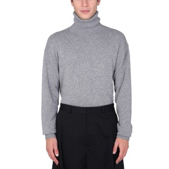 off-white turtle neck sweater