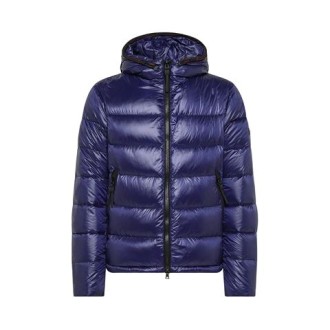 Giubbino HONOVA CY 01, di PEUTEREY, da uomo, colore bluette. Modello realizzato in nylon ripstop, con trapunte orizzontali. Caratterizzato da due tasche laterali con zip e cappuccio con coulisse elastiche regolabili. Chiusura con zip a doppio cursore. Ves