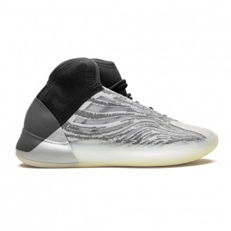 shoe stores with yeezys near me