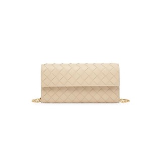 BOTTEGA VENETA Portafoglio in pelle beige con catena in pelle di vitello Intrecciato