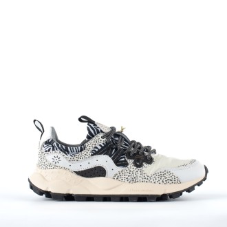 Sneakers in pelle patchwork bianca e nera