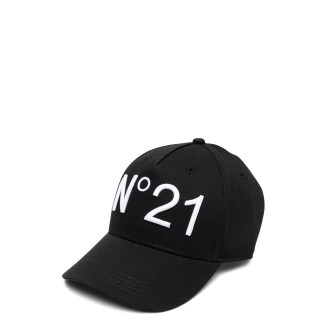 n°21 hat