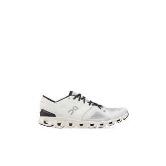On Sneakers Basse Uomo Ivory Black