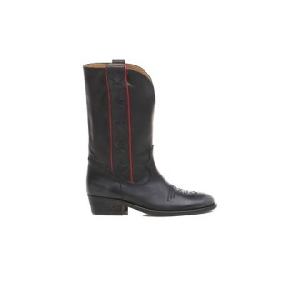 Stivale di Via Roma 15, da donna, colore nero. Modello texano, caratterizzato da punta smussata e tacco largo basso. Profilo a contrasto e caratterizzato da stelle laterali. 