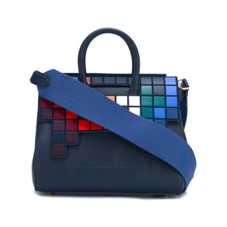 ANYA HINDMARCH Borsa tote in pelle di vitello blu scuro con dettagli in pixel multicolore.