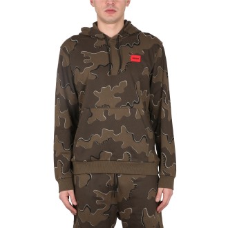 hugo sweatshirt with logo patch