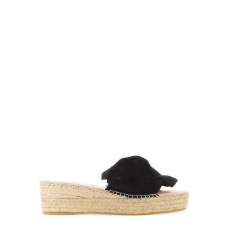 manebi knot sandal