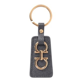 ferragamo keychain hooks