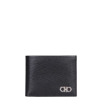 ferragamo gancini wallet