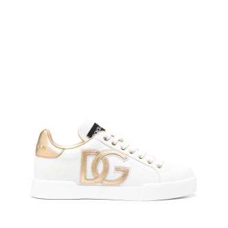 DOLCE & GABBANA sneakers basse in pelle di vitello bianca e dorata con logo DG