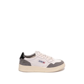 Autry `Medalist Low` Leather Sneakers