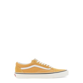 Vans carre on sale senart