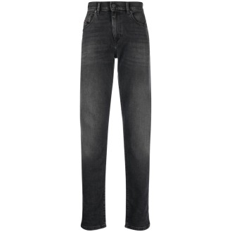 DIESEL Jeans affusolati D-Strukt grigio scuro
