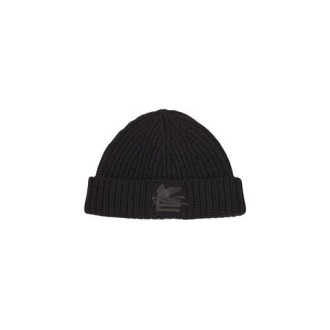Cappello di Etro, da donna, colore nero. Realizato in maglia di lana caratterizzato da costine e logo frontale con Pegaso. 