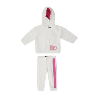 Tuta di Moncler Kids, colore bianco con profili rosa. Felpa con cappuccio e chiusura con zip. Patalone con banda laterale. 