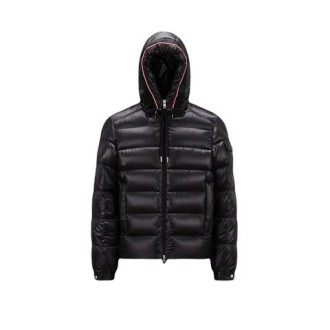MONCLER stores in Monte Carlo SHOPenauer